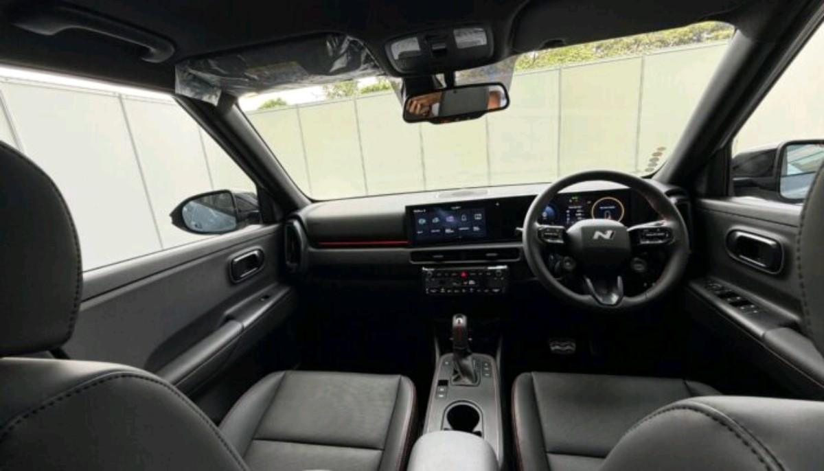 Interior dashboard of Hyundai Venue with 12.3-inch touchscreen and digital console