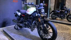 Harley-Davidson-X440T-2