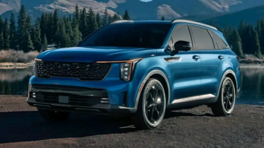 Kia Sorento Hybrid front three-quarter view