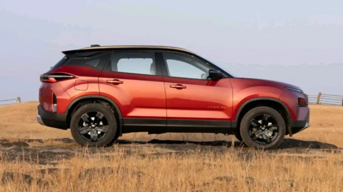 Harrier petrol cabin with infotainment screen