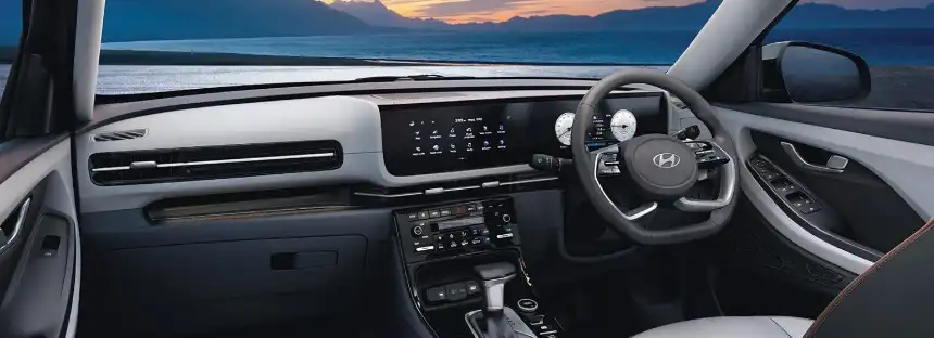 Creta dashboard with dual digital screens